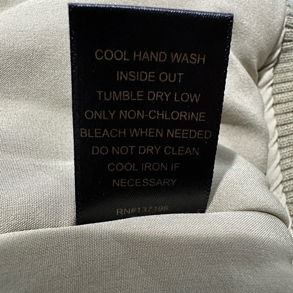 House of Harlow 1960 Women's Bomber Jacket / Gently Used / Minor Signs of Wear - Picture 12 of 12